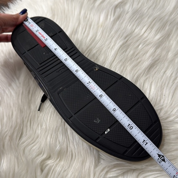 PRADA Men Camouflage Sneakers - Picture 13 of 13